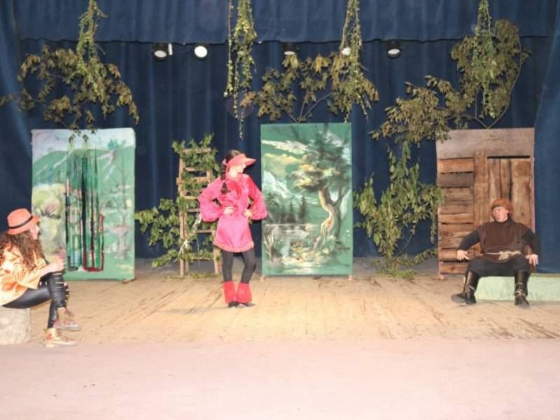 ცაგერის კულტურის ცენტრში სპექტაკლის პრემიერა შედგა